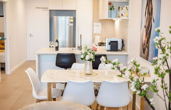 StayAU Cozy & Stylish 2BR in Box Hill - Photo 36