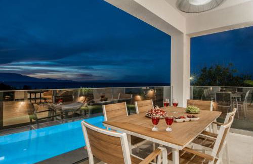 Aktis Elegant Villa - Foto 25