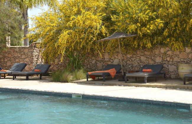 Koheilan Oriental Lodge Farm - Photo 8