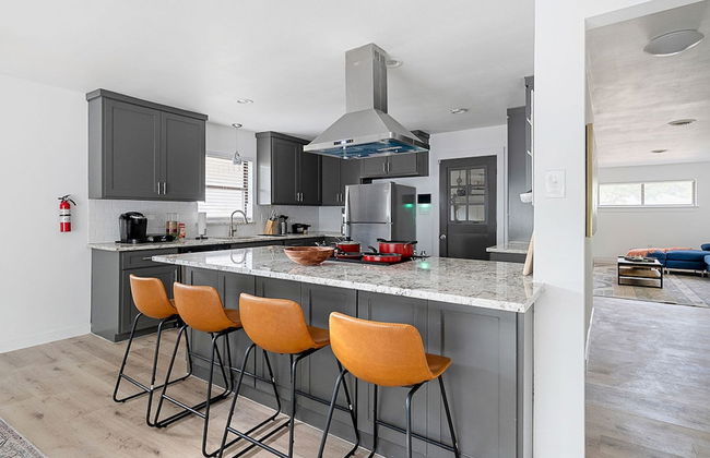 The Oak King Bed Huge Backyard - Foto 10