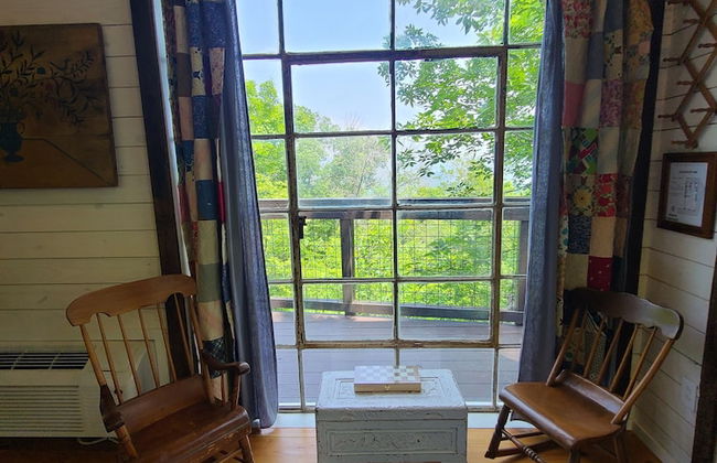 The Treetop Hideaways at Ruby Falls - Photo 30