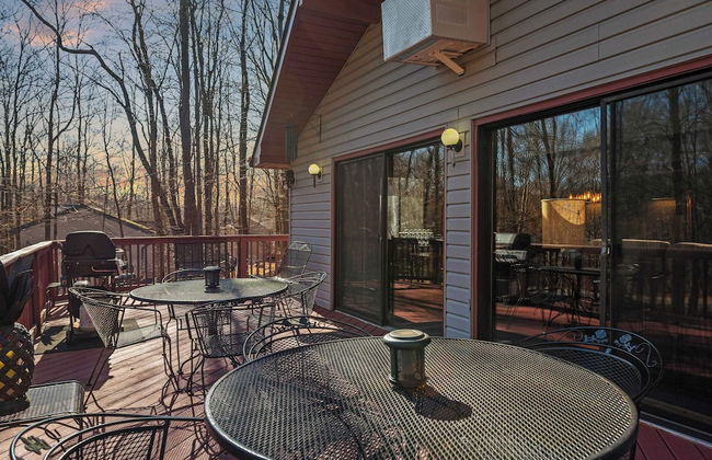 Mountain Magic by Avantstay Firepit + Game Room - Pool Table, Foosball - Foto 44