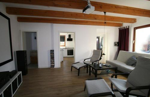 Cultivation house with home theater & terrace - Foto 5
