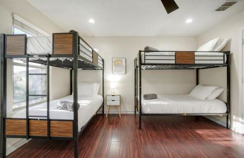 Grand 5BR 2 5B Villa with Pool & Hot Tub - Foto 25