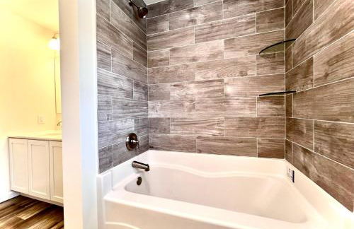 Beach House Cape May just 1 block from the Bay & a Short 5 minutes walk, Sleeps 19 - Foto 37