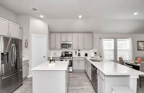 Elegant Exquisite 4Bedroom Home in Katy with High speed WiFi - Foto 20