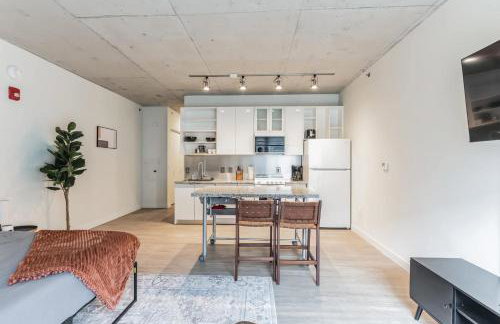 2 Centrally Located DT Luxury studios at City Club - Foto 24