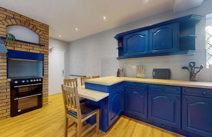 Charming 3 Bed Bungalow Parking & Wifi Business and Leisure by Jesswood Properties - Foto 7