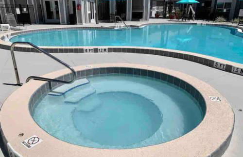 Mickey's Hideaway Condo Near Disney - Foto 21