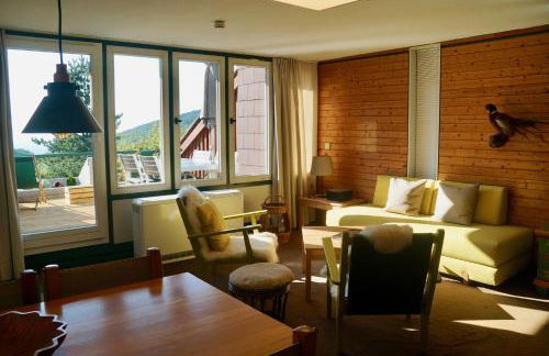 Schwarzwald-Ferienwohnung mit Panorama und Pool - Foto 1