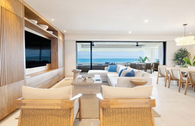 El Encanto exclusive condo private pool - Photo 51