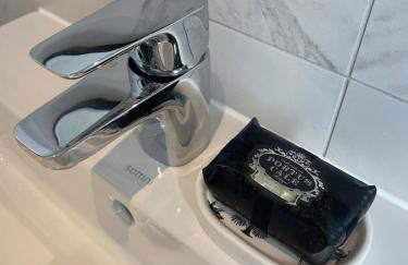 Luxury 3 Bedroom Home - 15mins to Birkdale Open - Foto 43