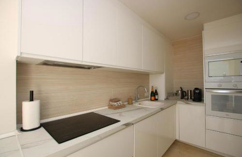 Luxe Appartement in Mijas met Zeezicht & Zwembad - Photo 27