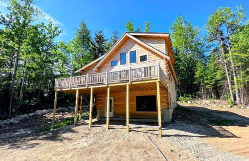 31R Brand new log home on quiet side street in Bethlehem, close to Main Street! 20 min to skiing - Foto 67
