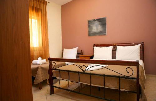 Village House - Photo 24