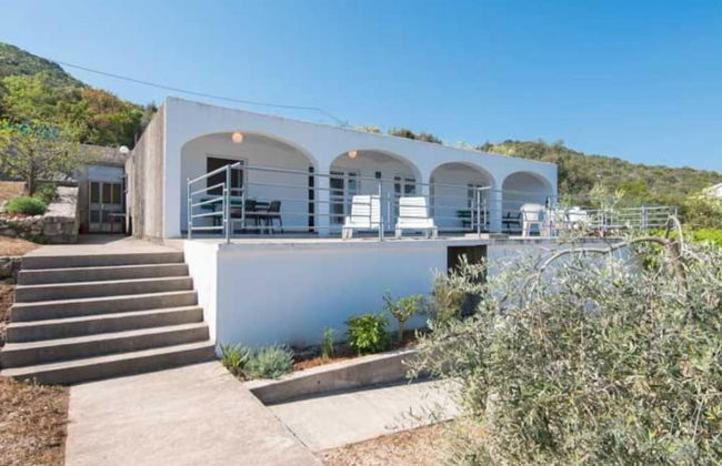 Spacious and Cozy Seafront Apartments - Foto 24