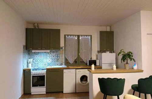 Love Room romantique avec Jacuzzi privatif près de Sarlat - Foto 9