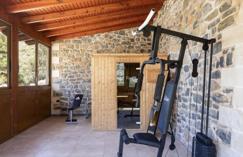 Villa Pasiphae - With Private Heated Pool - Photo 77