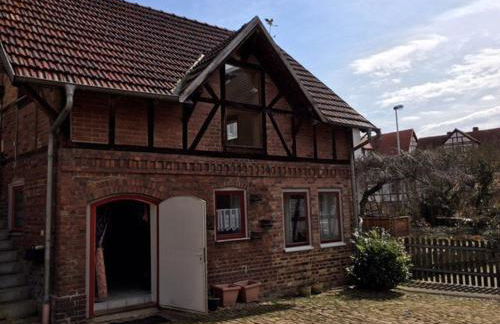 Pretty half-timbered cottage on romantic yard - Foto 28