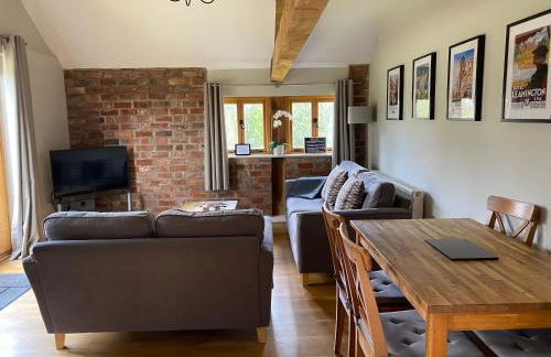 Hidden cottages 2 bed cottage in peaceful surroundings with log burner - Foto 3