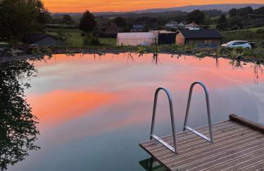 Cosy Hut Immersed in Nature with Private Hot Tub - Foto 37