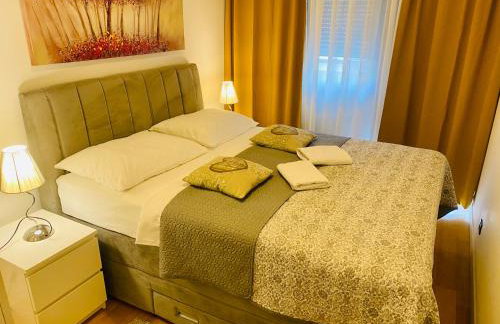 Nova Galerija Studio Ema i Apartman Anita- parking in garage - Foto 23