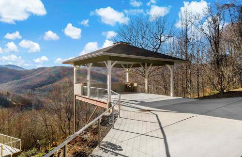 Skytop Chalet Pet Friendly, Hot Tub and Views - Foto 62