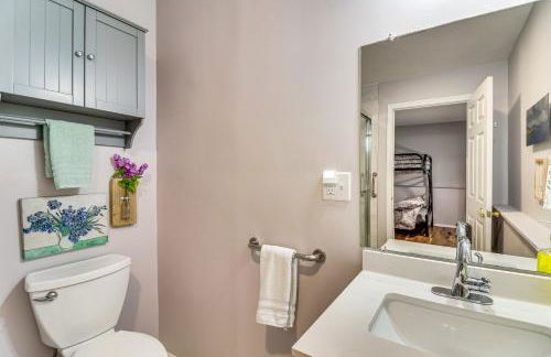 Family Home Close to Warwick, 5 Mi to Lake! - Foto 27