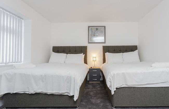 Live in Leeds Greenhill Bungalows - Photo 18