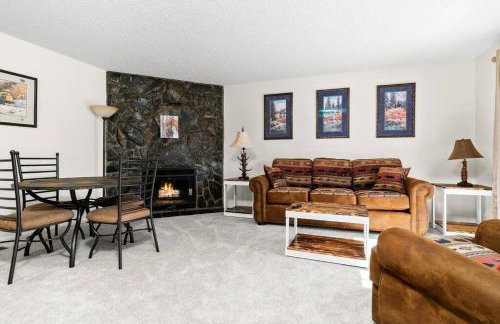 Moose Meadows- Near the airport, centrally located - Foto 2