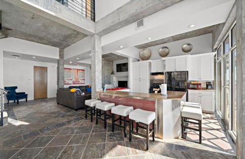 Oceanfront Experience - Photo 12