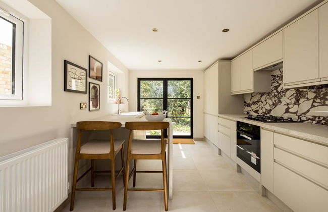 The Tyrwhitt Road Place - Lovely 2bdr Flat With Garden - Foto 12