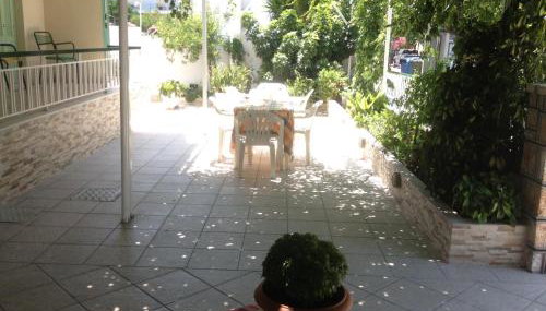 Mitrou Vasiliki Studios - Foto 3, Garden, Garden view