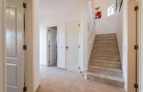 Villa Oasis, Piscina, Jacuzzi, Ténis e Praias! - Foto 21