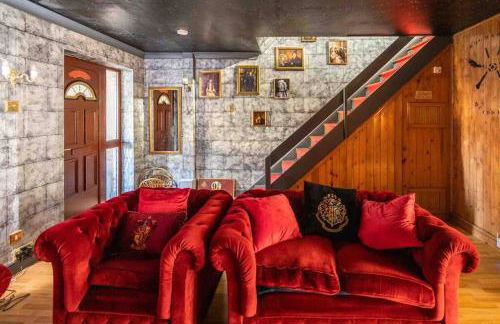 Hogwarts Hideaway Themed Property - Foto 14