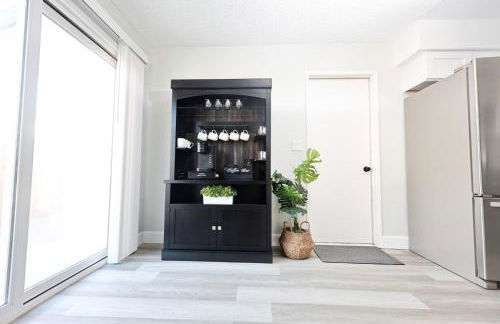 Family Friendly Southwest Bakersfield Retreat with Jacuzzi and Fenced Yard - Photo 17