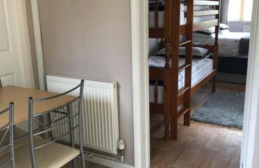 The Annexe Room Hea Close - Photo 10