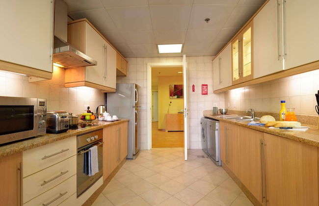 Oaks Liwa Heights Suites - Photo 21