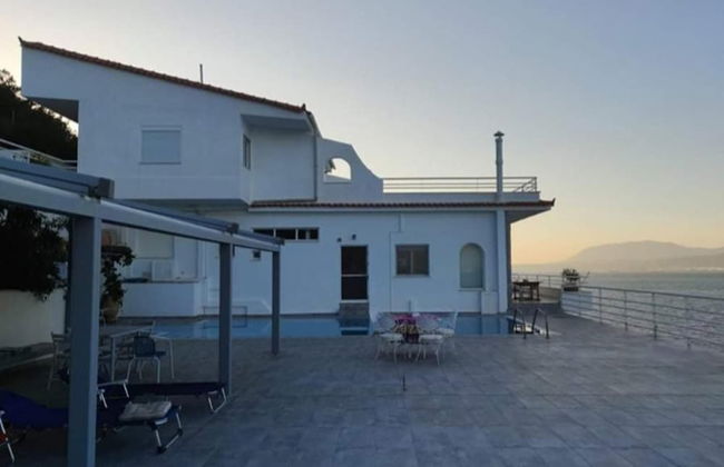 Charming 4-bed Villa in Pefkali - Foto 40