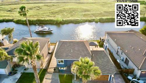 Stunning Waterfront 3BR Retreat - Perfect Getaway - Foto 3