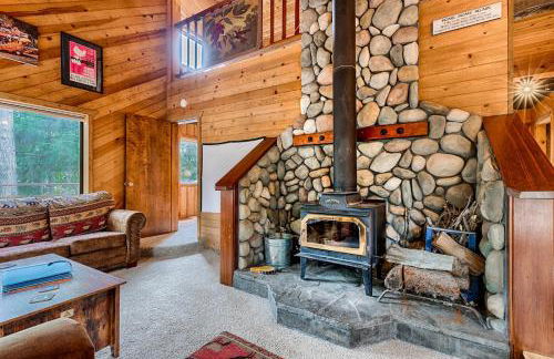 Embrace the Seasons' Sweetness Discover the Serene Beauty of Cole Ridge Chalet - Foto 7