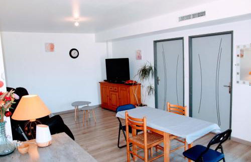 Le 16 BIS Appart Climatisé PMR - Foto 2