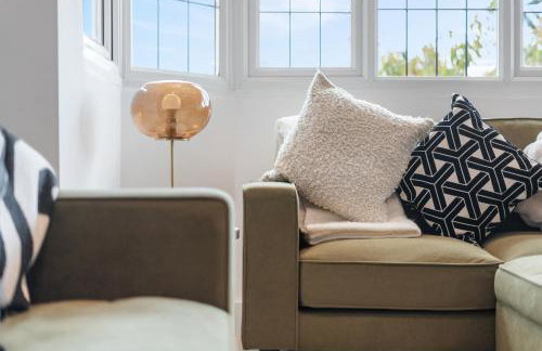 Award winning 2026 Stunning Modern 2 Bedroom Apartment in Mill Hill next to Train Station! - Foto 22