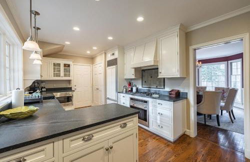 Gorgeous Unique House in Bethesda with 8 Beds - Foto 4