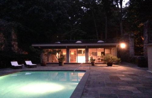 Midcentury Modern ZenHouse Sculptor Studio - Foto 34