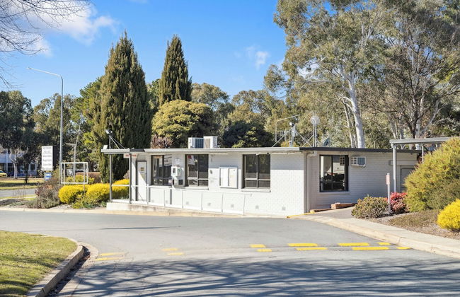 Canberra Holiday Village - Photo 2