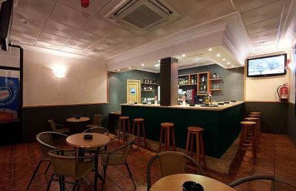 Hotel Ruta del Poniente - Photo 3