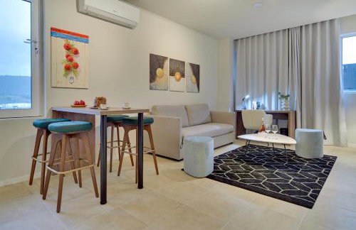 Nomads Lux Studios & Business Center - Photo 23