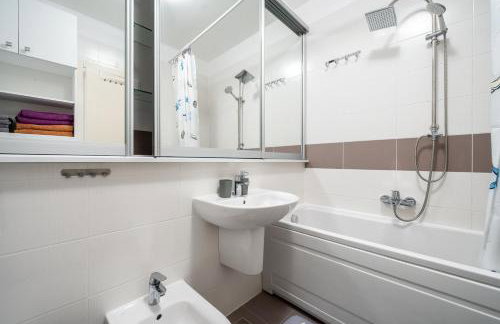 Apartment Away - Photo 21