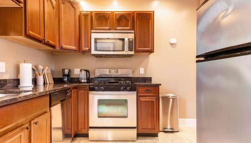 The Brick House Wooster Sq at Yale with Skyline Deck and WD - Foto 5